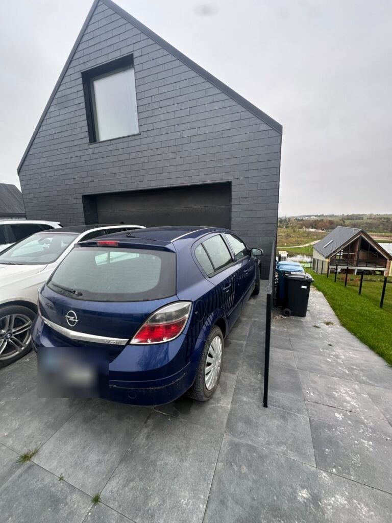 Opel Astra — superkamas automobilis